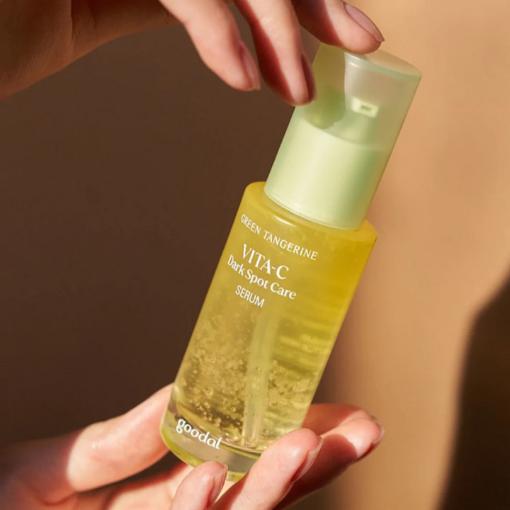 GOODAL Green Tangerine Vita C Serum zur Pflege dunkler Flecken (40 ml)