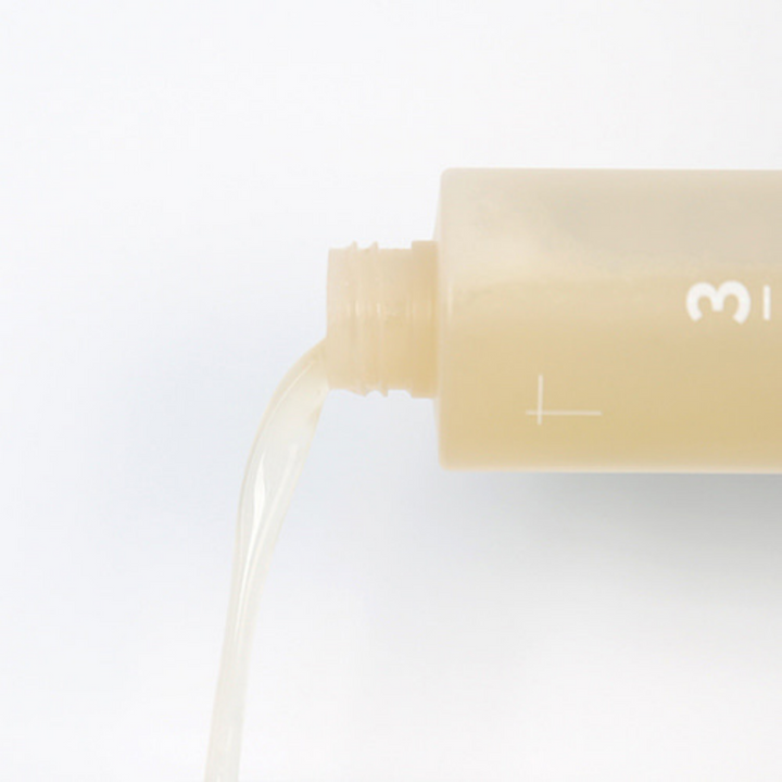 NUMBUZIN Nr. 3 Super Glowing Essence Toner (200ml) 