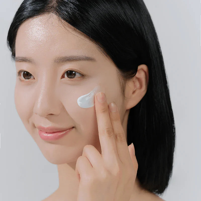SKIN1004 Madagaskar Centella Hyalu-Cica Water-Fit Sonnenserum SPF50+ PA++++ (50ml)